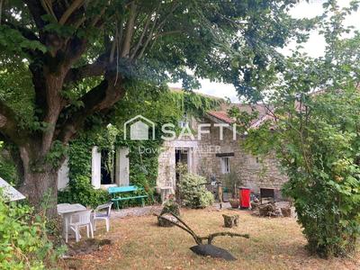 Maison - 280 m² - 15 pièces