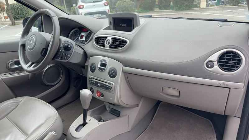 Renault Clio 1.6 110 Bva Initiale Paris