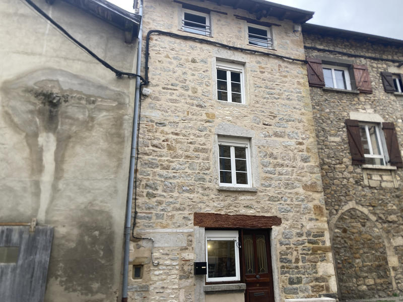 Maison de village - 79 m² - 4 pièces