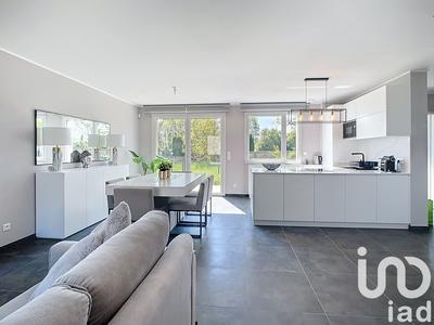 Maison - 101 m² - 5 pièces