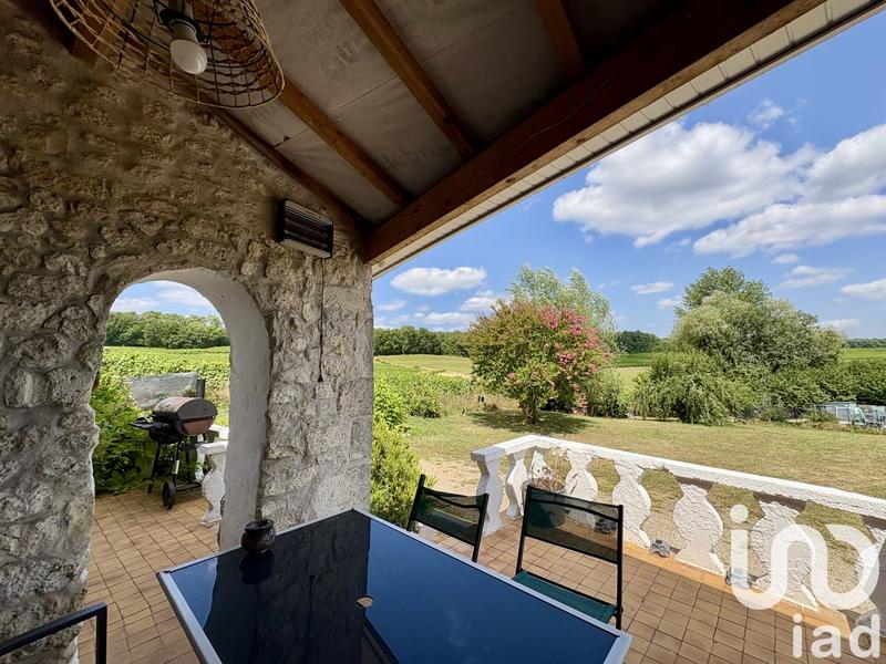 Maison de campagne - 200 m² - 8 pièces