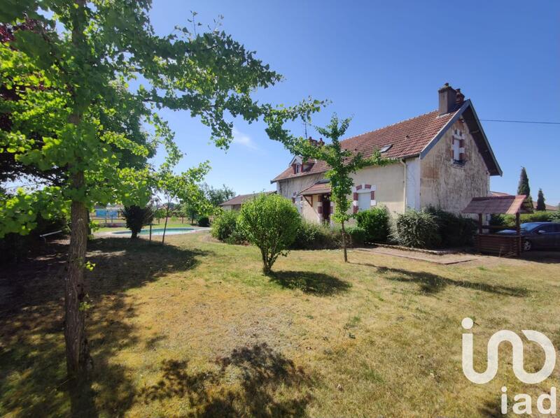 Maison de campagne - 180 m² - 8 pièces