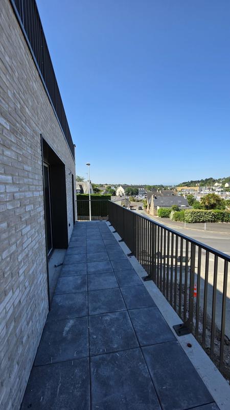 Appartement - 98 m² - 4 pièces