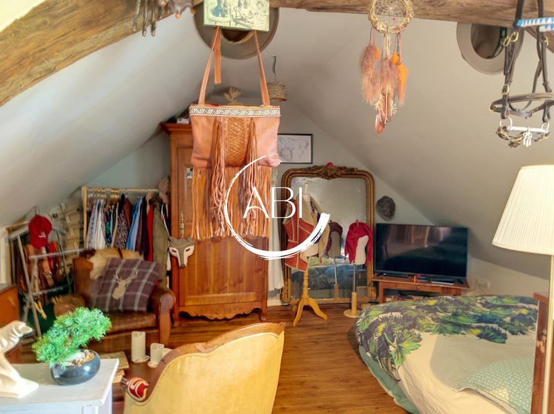 Maison ancienne - 172 m² - 6 pièces