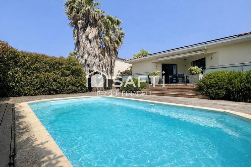 Maison - 198 m² - 6 pièces