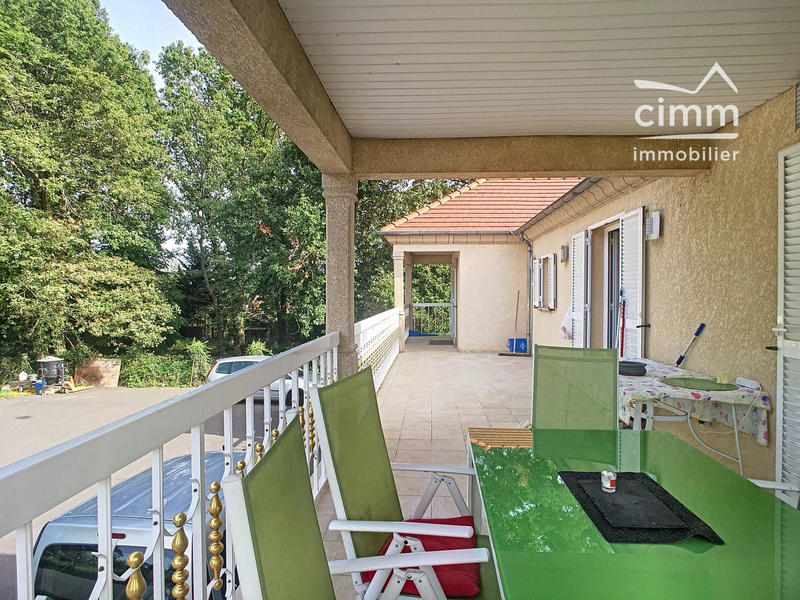 Maison - 194 m² - 6 pièces