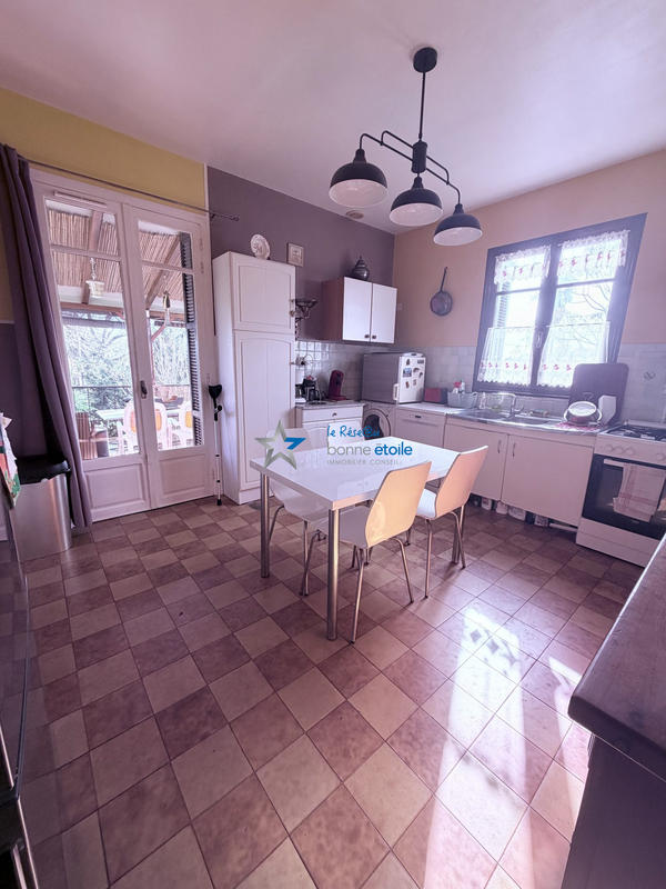 Villa - 217 m² - 5 pièces