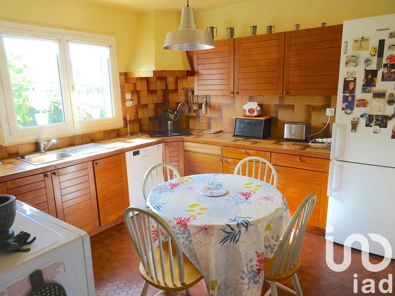 Maison - 97 m² - 5 pièces