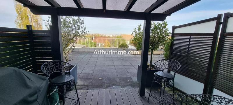 Maison - 210 m² - 7 pièces