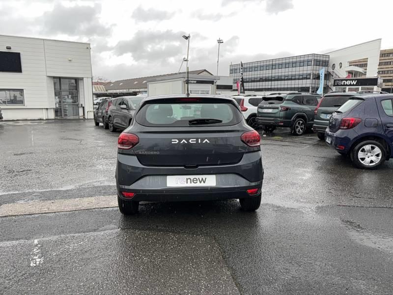 Dacia Sandero Eco-G 100 Essential