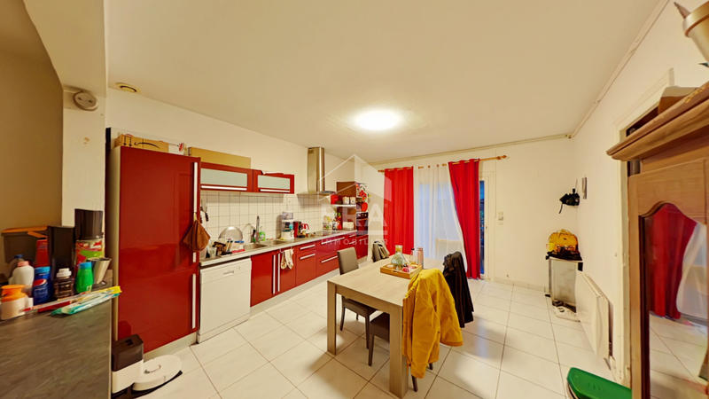 Maison - 98 m² - 4 pièces