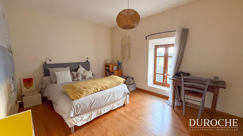 Mas - 318 m² - 11 pièces