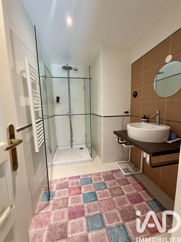 Appartement - 80 m² - 3 pièces