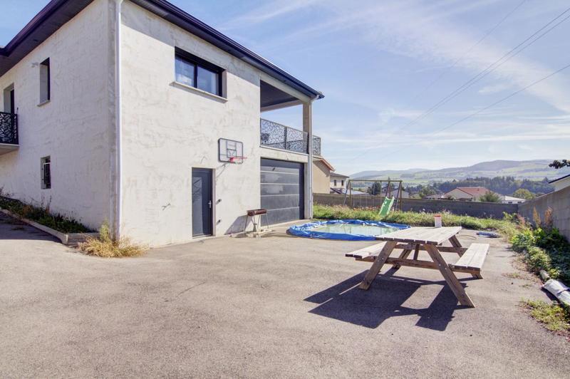 Maison - 135 m² - 5 pièces