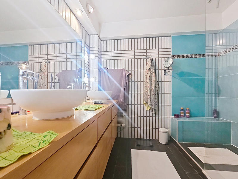 Appartement - 168 m² - 5 pièces