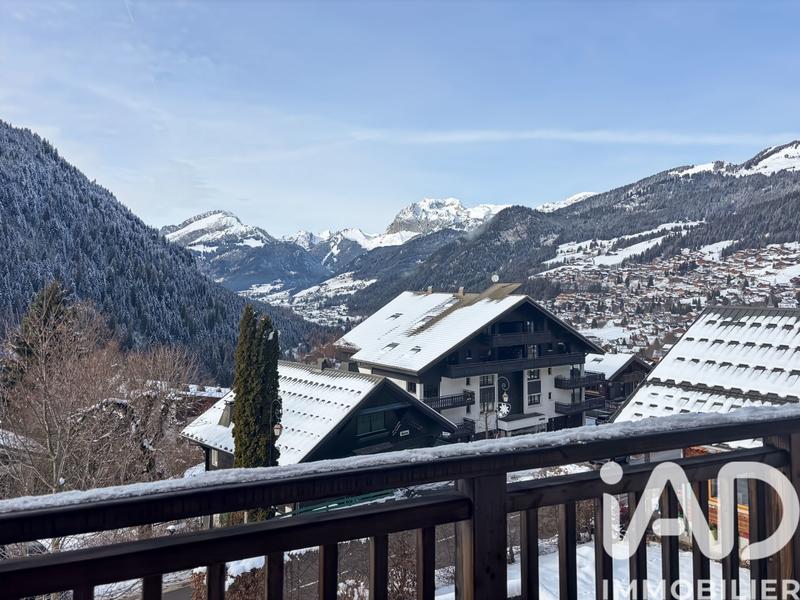 Appartement - 96 m² - 3 pièces