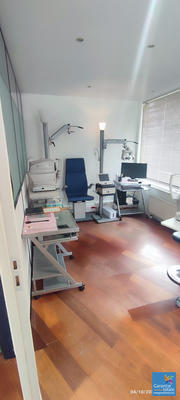 Local commercial - 65 m² - 5 pièces