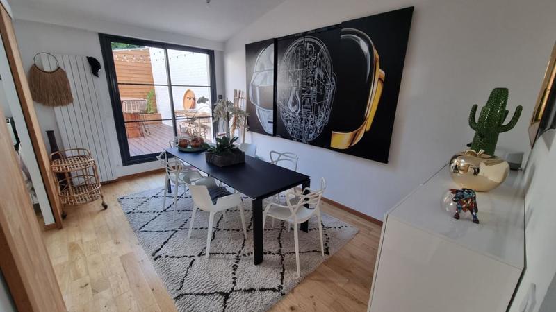 Maison - 140 m² - 5 pièces