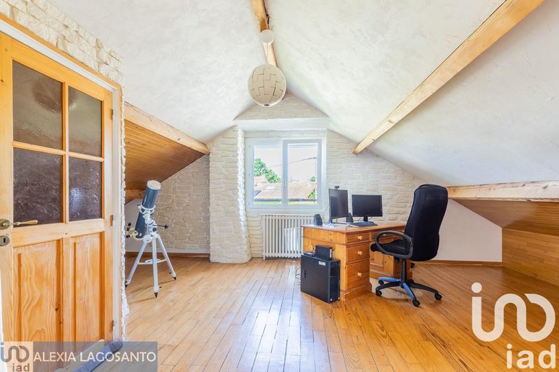 Maison - 96 m² - 4 pièces