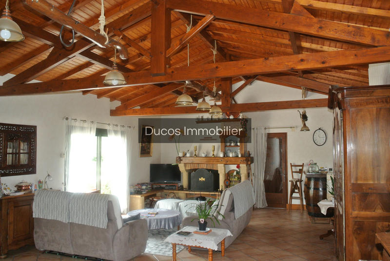 Maison - 460 m² - 10 pièces