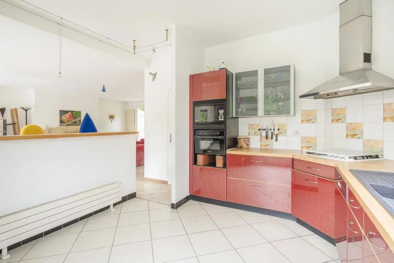 Maison - 170 m² - 6 pièces