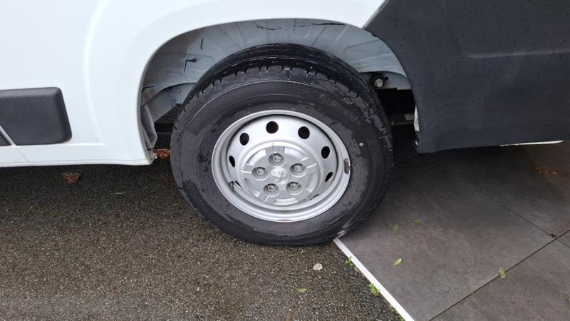 Peugeot Boxer II BlueHDi s&amp;S 120 Premium 330 L2h2