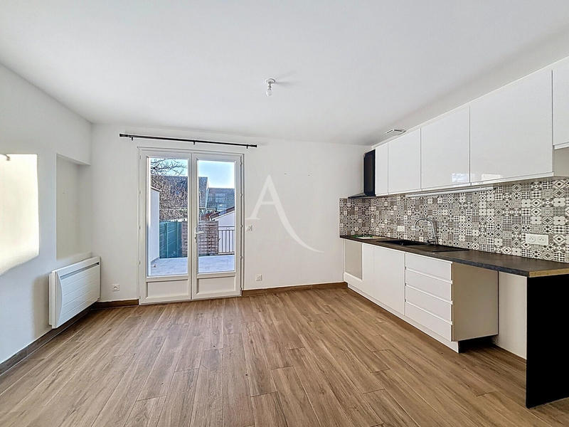 Maison - 63 m² - 3 pièces