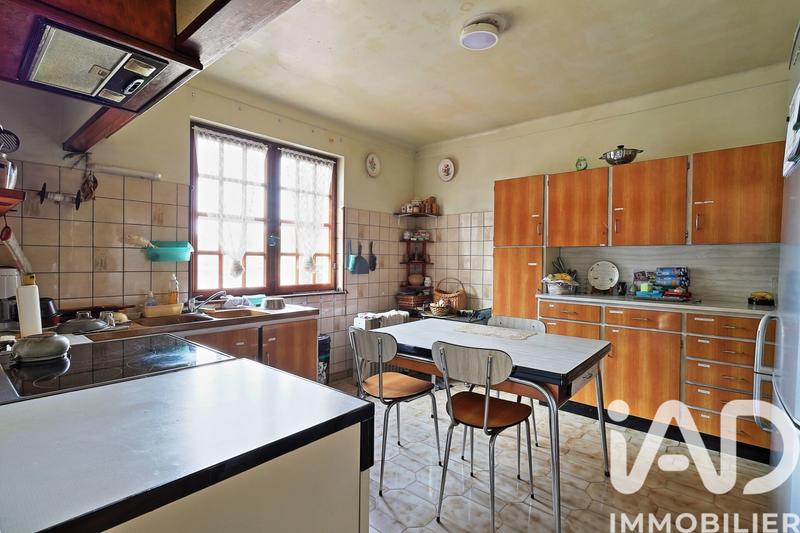 Maison - 170 m² - 6 pièces