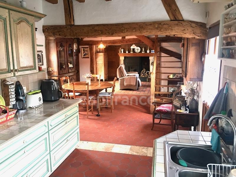 Maison - 140 m² - 9 pièces