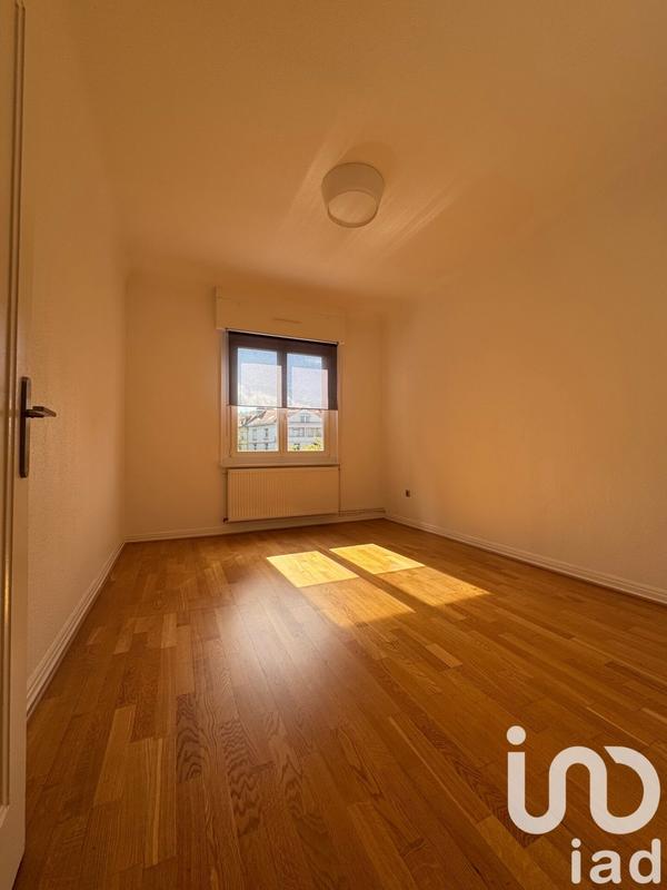 Appartement - 97 m² - 4 pièces