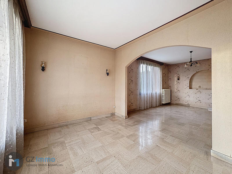 Maison - 137 m² - 6 pièces