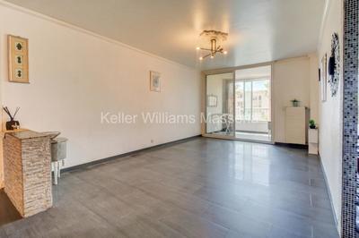 Appartement - 86 m² - 4 pièces