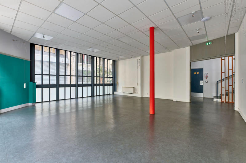 Local commercial - 291 m²