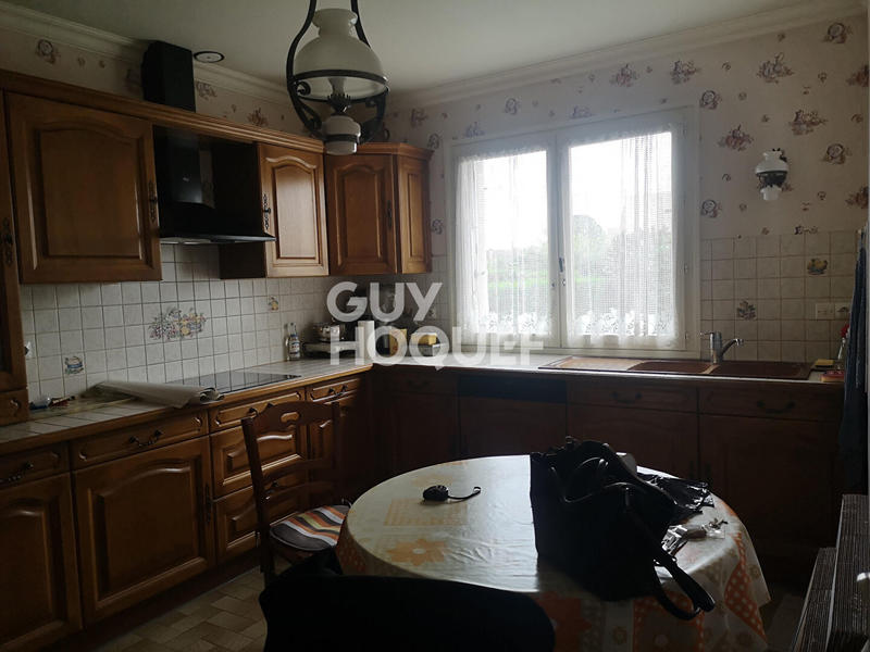 Maison - 140 m² - 7 pièces