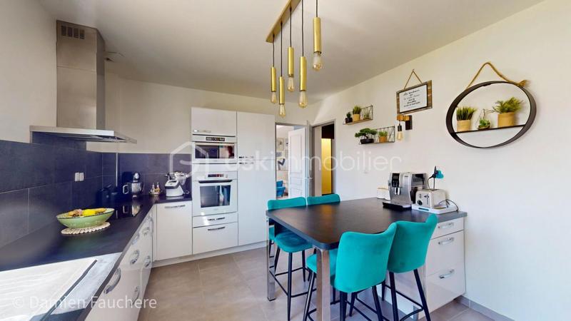 Maison - 157 m² - 6 pièces