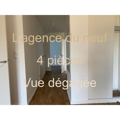 Appartement - 90 m² - 4 pièces
