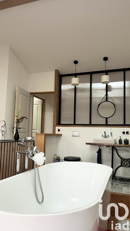 Maison - 108 m² - 6 pièces