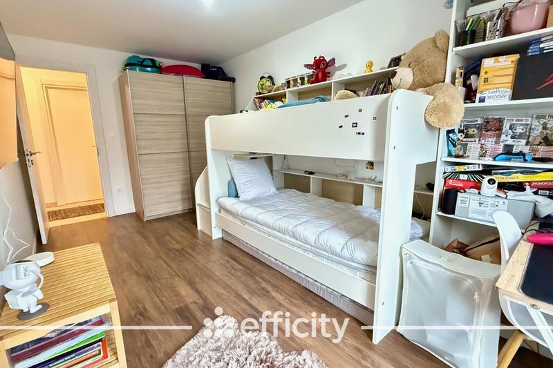 Appartement - 100 m² - 3 pièces