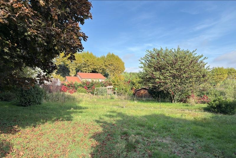 Maison - 371 m² - 15 pièces