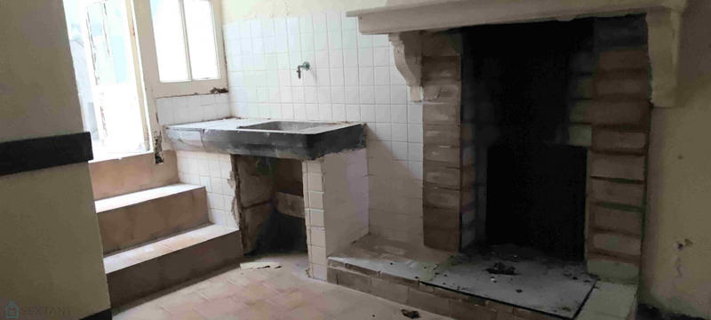 Maison - 94 m² - 7 pièces