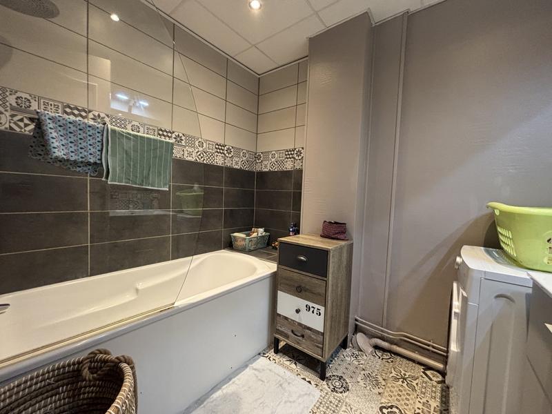 Appartement - 56 m² - 3 pièces