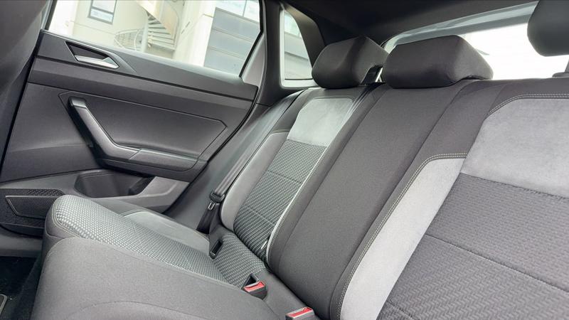 Volkswagen Polo VI 1.0 Tsi 115 R-Line