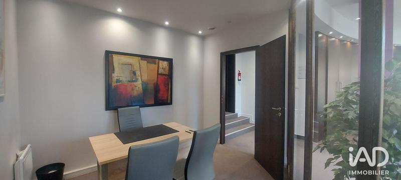 Local commercial - 105 m²