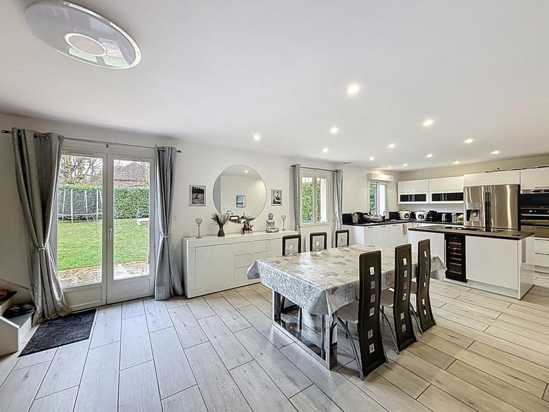 Maison - 115 m² - 5 pièces