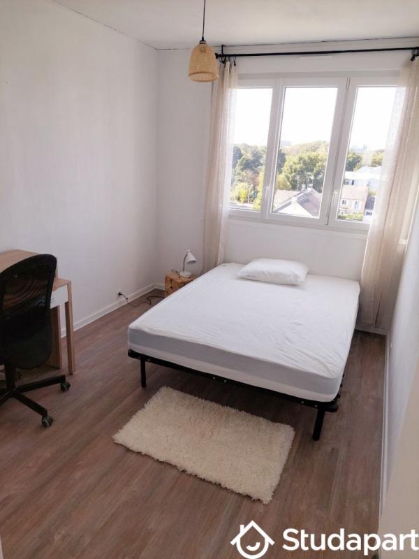 Chambre - 12 m² - 1 pièce