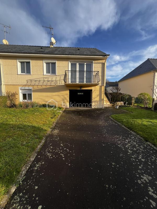 Maison traditionnelle - 91 m² - 4 pièces