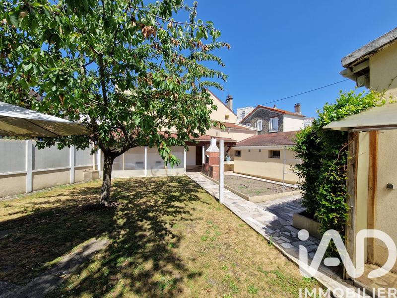 Maison - 96 m² - 4 pièces