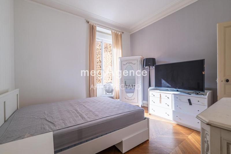 Appartement - 84 m² - 4 pièces