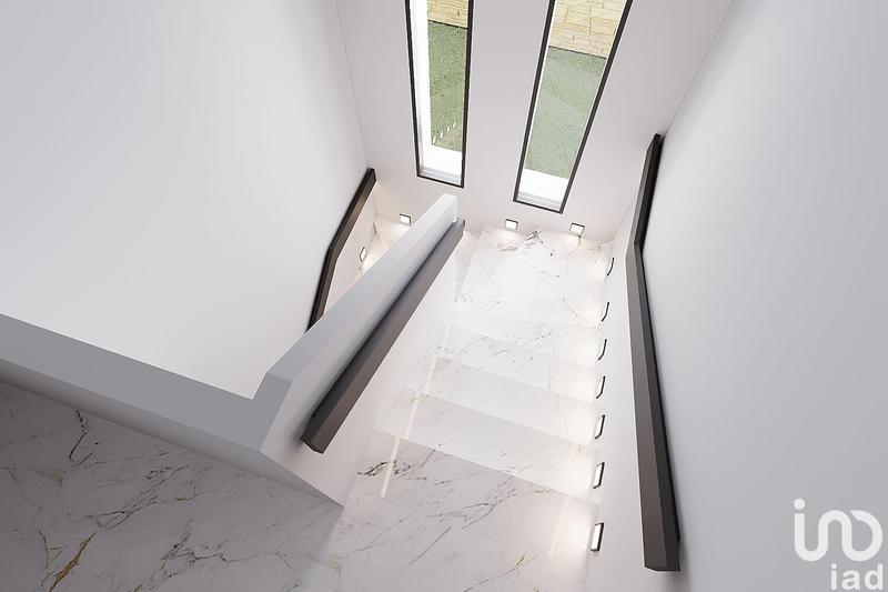 Maison - 207 m² - 6 pièces