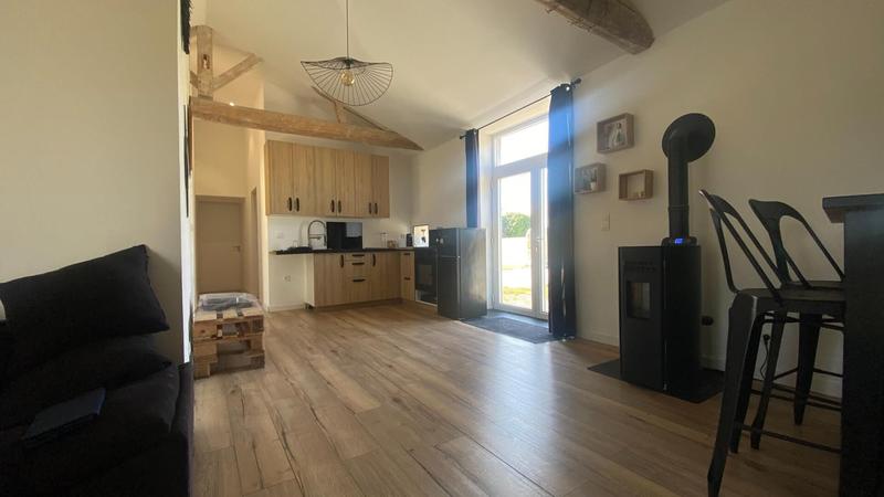 Maison - 200 m² - 7 pièces